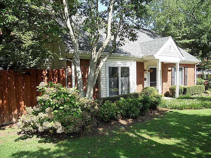 853 Heritage Two 853, Decatur, GA 30033 — most recent listing photo