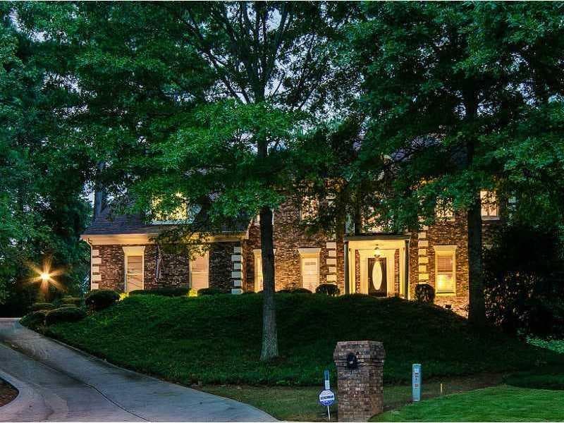 45 Battle Ridge Place, Sandy Springs, GA 30342 — most recent listing photo