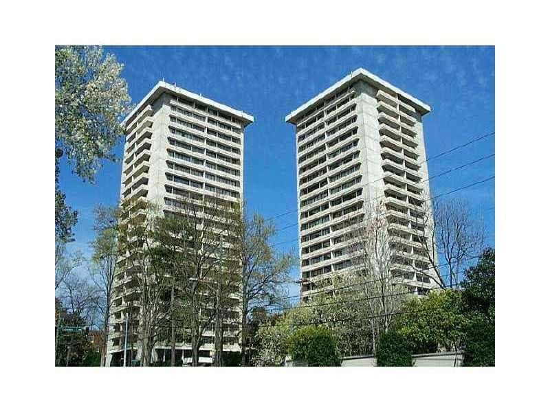 2 bedroom condominium sold at 2575 Peachtree Road 17F, Atlanta, GA 30305