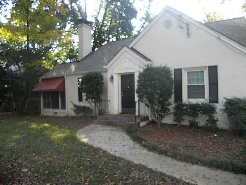 4 bedroom, 1,820 sq ft single family residence sold at 2925 N HILLS Drive, Atlanta, GA 30305