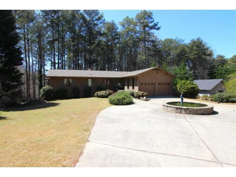 6100 Shadburn Ferry Road, Buford, GA 30518 — most recent listing photo