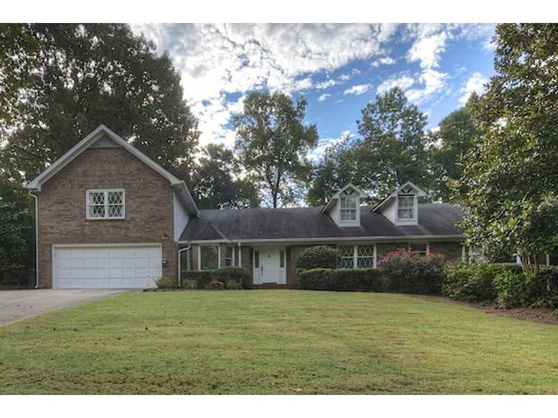 5455 Shiver Summit, Sandy Springs, GA 30342 — most recent listing photo