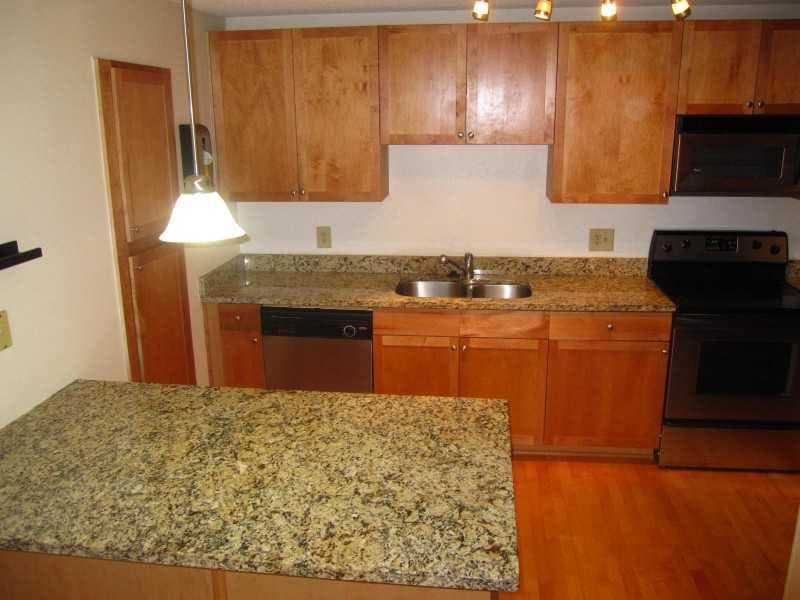 1 bedroom, 650 sq ft condominium sold at 2657 Lenox Road 39, Atlanta, GA 30324