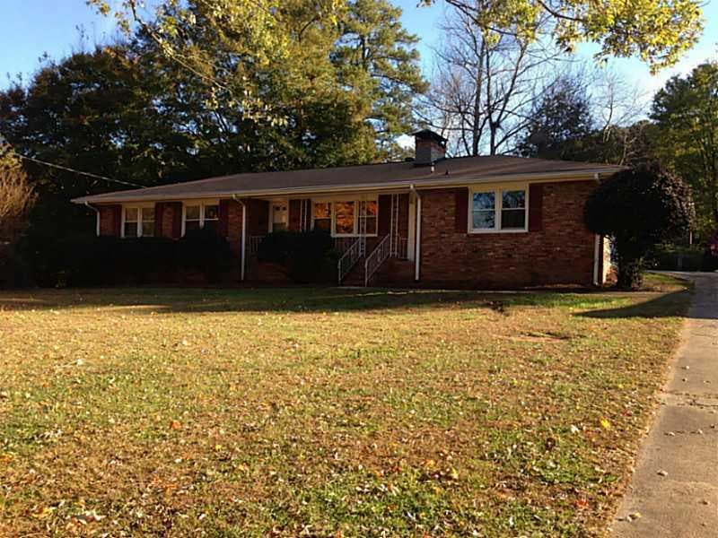 932 Red Apple Drive, Marietta, GA 30066 — most recent listing photo
