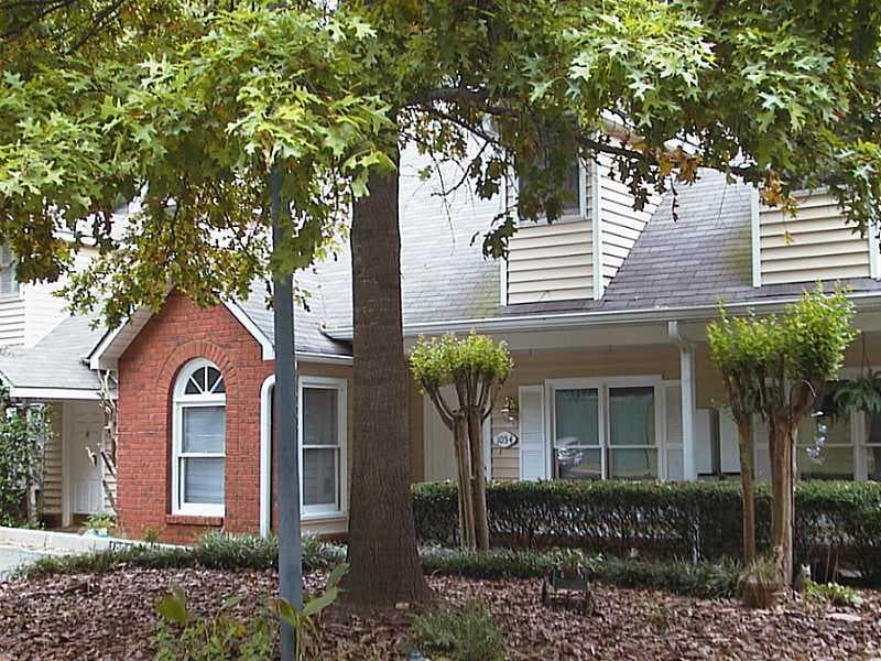 1054 Sasha Lane 1054, Roswell, GA 30075 — most recent listing photo