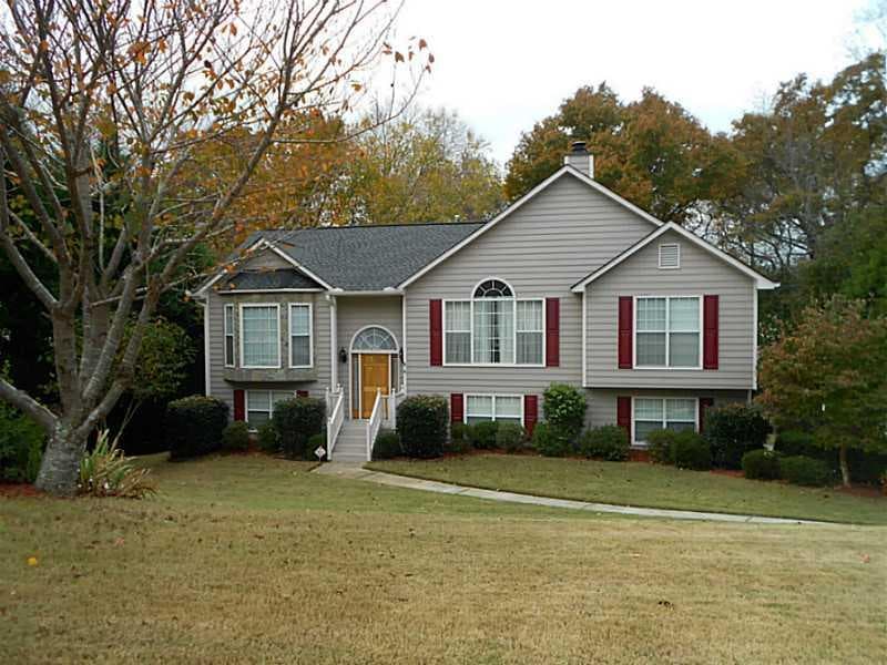 4071 Robindale Drive, Douglasville, GA 30135 — most recent listing photo