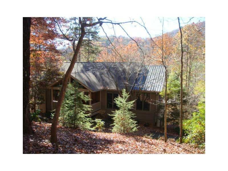 3 bedroom single family residence sold at 820 WAKE ROBIN Drive, Big Canoe, GA 30143