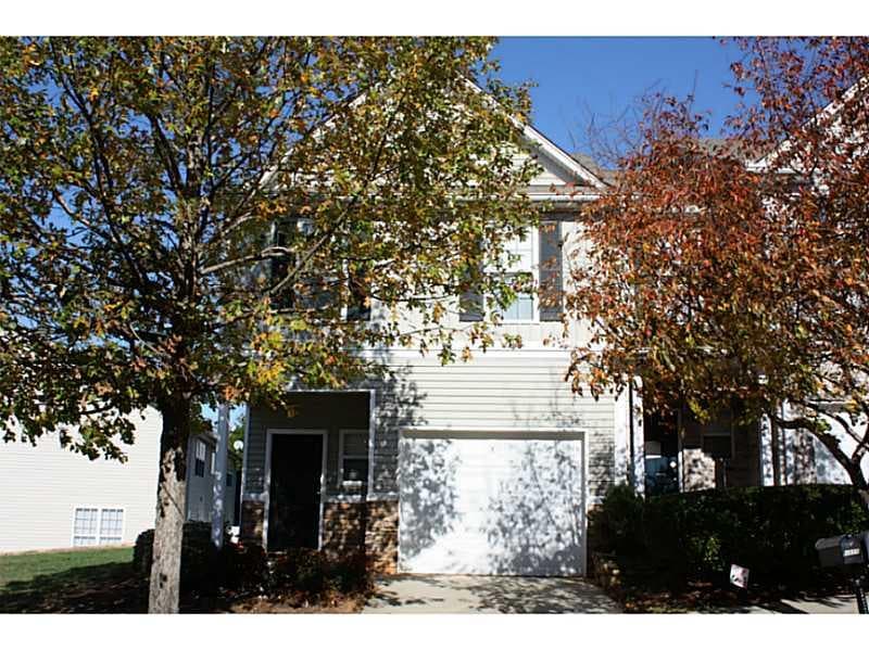 3 bedroom, 1,674 sq ft condominium sold at 4805 Zephyr Cove Place 98A, Flowery Branch, GA 30542