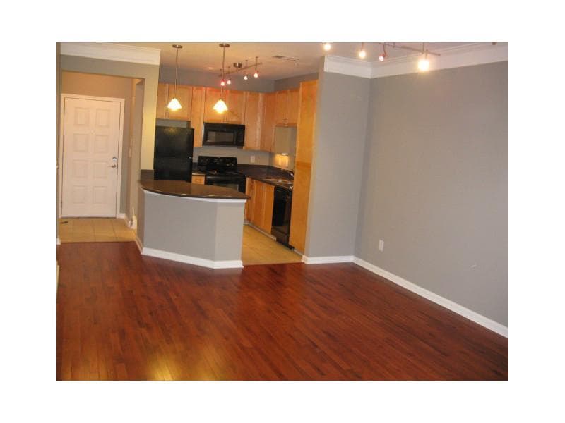 1 bedroom, 750 sq ft condominium sold at 400 17th Street 1335, Atlanta, GA 30363