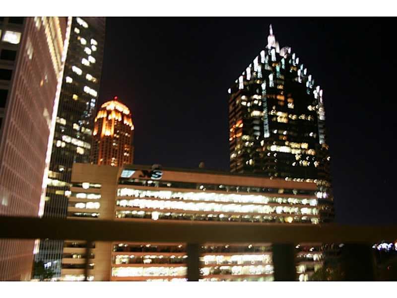 2 bedroom, 1,724 sq ft condominium sold at 145 15th Street 1010, Atlanta, GA 30309