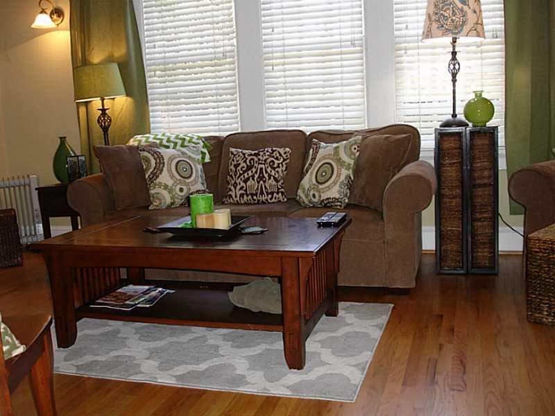 1 bedroom, 780 sq ft condominium sold at 377 10th Street 8, Atlanta, GA 30309