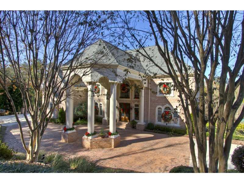 7 bedroom single family residence sold at 1090 Olde Towne Lane, Woodstock, GA 30189