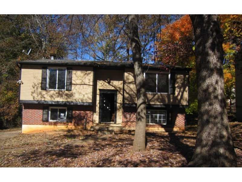 484 VILLAGE SQUARE Court, Stone Mountain, GA 30083 — most recent listing photo