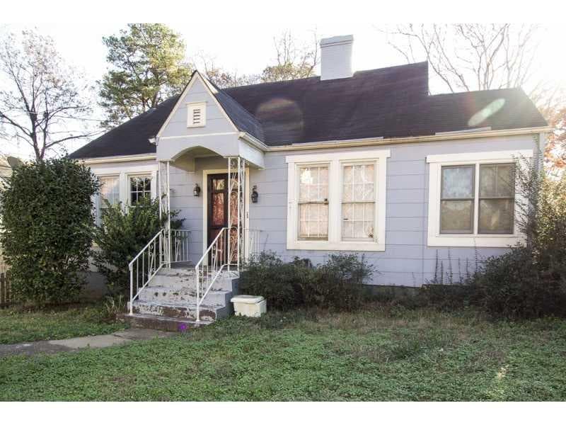 3 bedroom, 1,824 sq ft single family residence sold at 1719 Flat Shoals Road, Atlanta, GA 30315