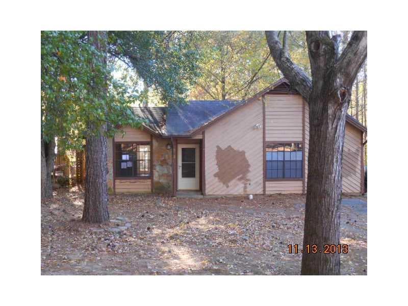 743 Inland Way, Lilburn, GA 30047 — most recent listing photo