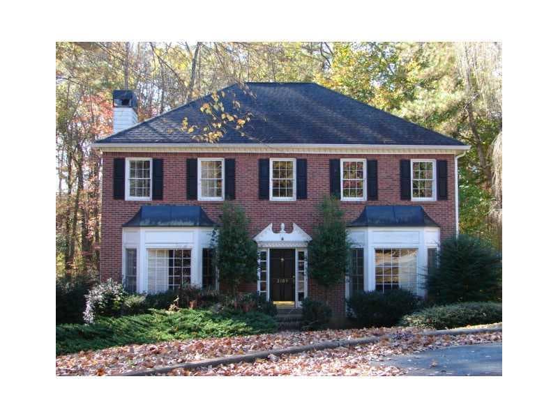 4 bedroom, 2,844 sq ft single family residence sold at 2109 Harbor Wood Circle, Woodstock, GA 30189