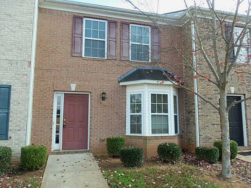 4 bedroom, 1,550 sq ft condominium sold at 7712 AUTRY Circle 406, Douglasville, GA 30134