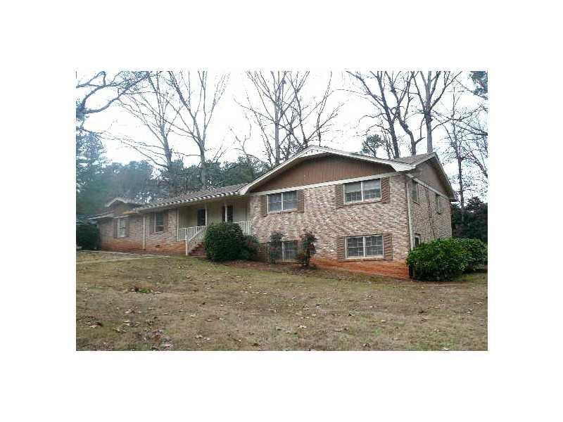 3 bedroom single family residence sold at 4018 Sue Lane, Decatur, GA 30035