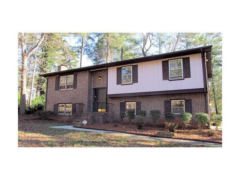 3 bedroom, 1,702 sq ft single family residence sold at 4222 King James Court, Snellville, GA 30039