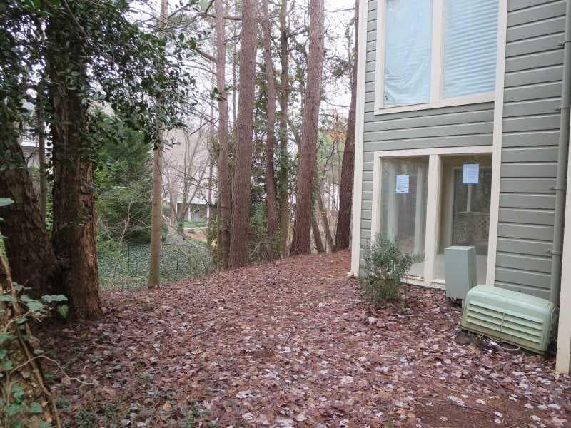 3 bedroom, 1,380 sq ft condominium sold at 701 Vicksburg Place 701, Atlanta, GA 30350