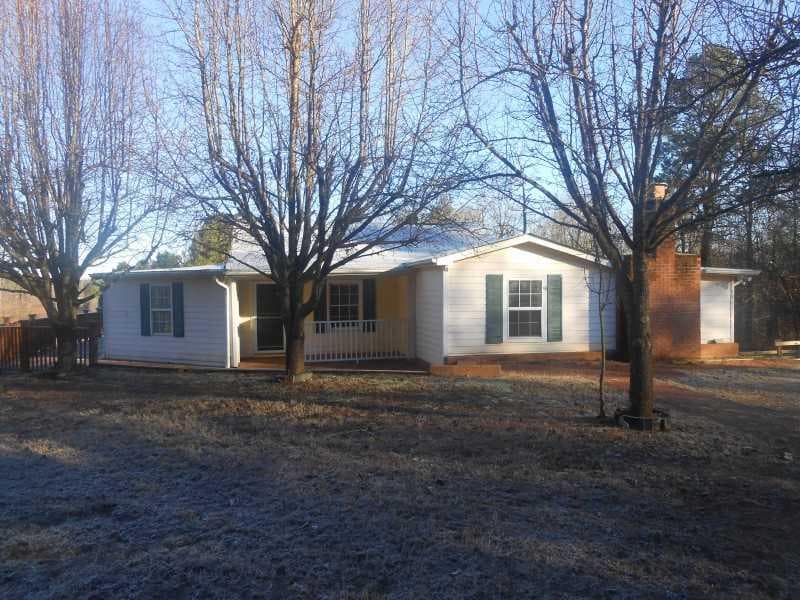 2 bedroom, 1,509 sq ft single family residence sold at 98 Viper Lane, Braselton, GA 30517