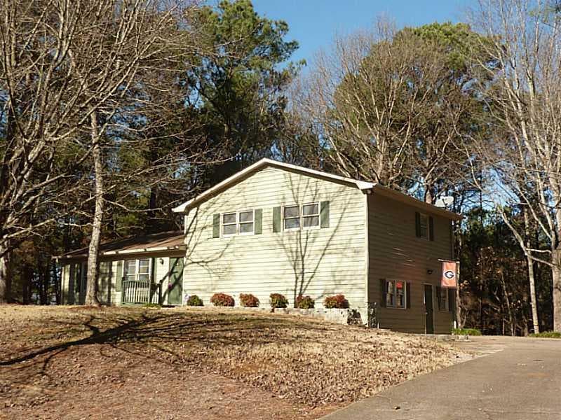 3 bedroom single family residence sold at 108 BASCOMB Drive, Woodstock, GA 30189