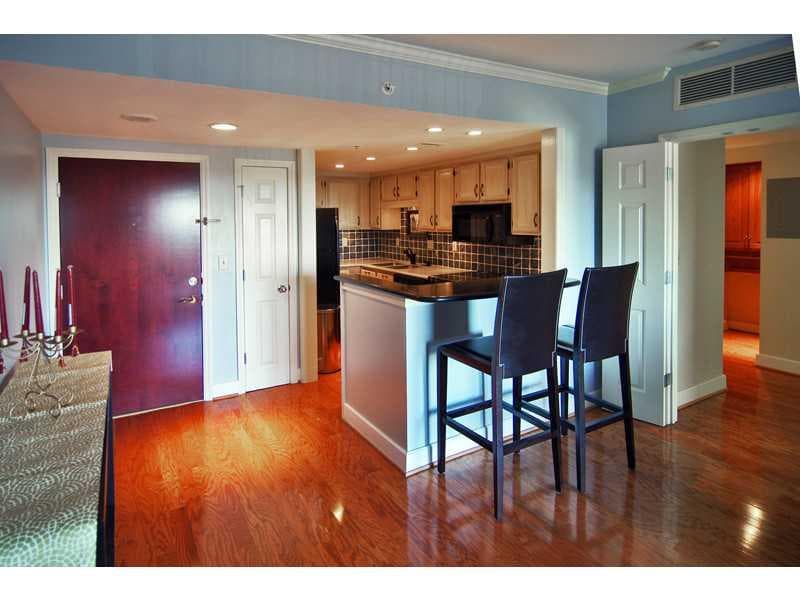 1 bedroom, 805 sq ft condominium sold at 199 14th Street 2107, Atlanta, GA 30309