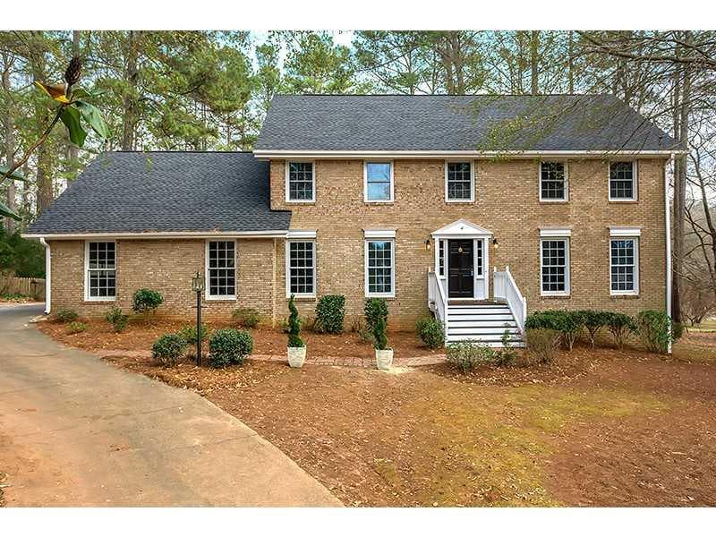9625 Pine Thicket Way, Roswell, GA 30075 — most recent listing photo