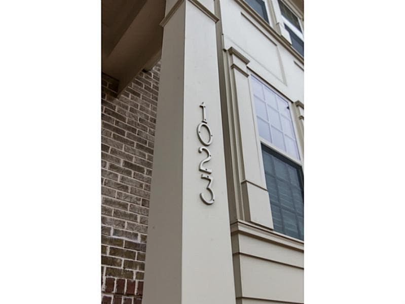 1023 E Paces Lane 1023, Atlanta, GA 30326 — most recent listing photo