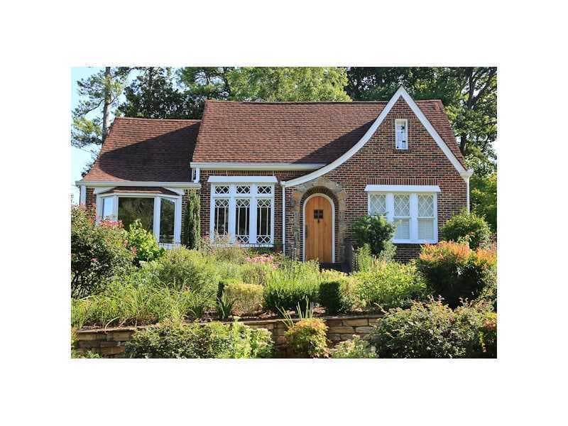 4 bedroom, 3,620 sq ft single family residence sold at 1171 Reeder Circle, Atlanta, GA 30306