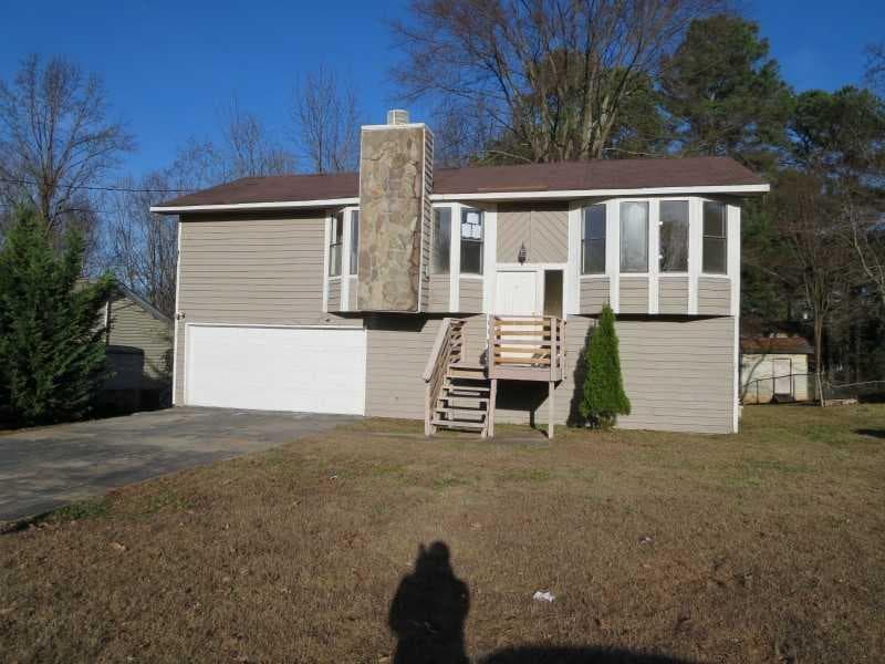 3 bedroom, 1,775 sq ft single family residence sold at 1557 Roman Point Drive, Norcross, GA 30093