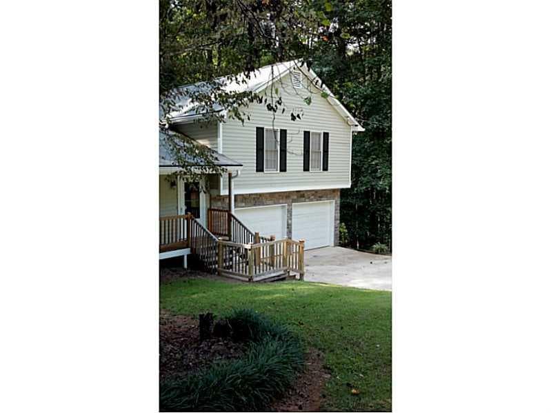 606 Peach Crossing Drive, Dallas, GA 30132 — most recent listing photo