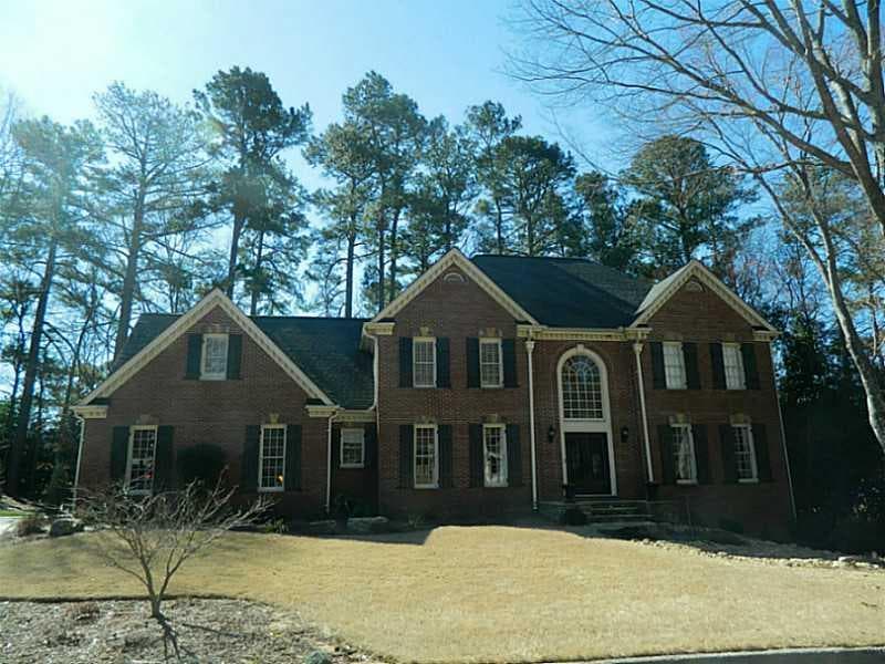 2735 Hazy Hollow Run, Roswell, GA 30076 — most recent listing photo