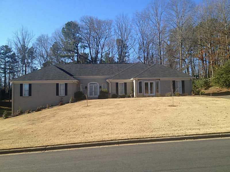 1030 Finnsbury Drive, Roswell, GA 30075 — most recent listing photo