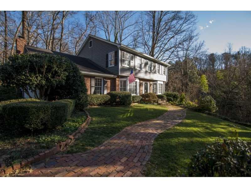 5 bedroom single family residence sold at 561 Chateaugay Lane, Atlanta, GA 30342