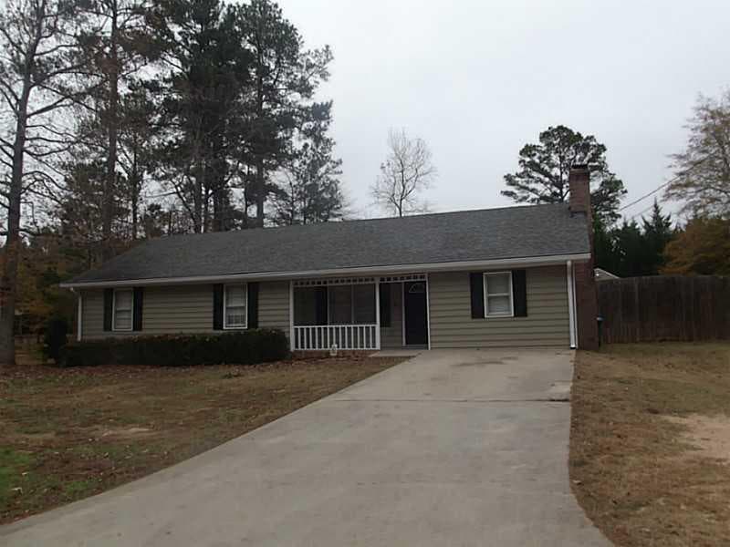 3 bedroom single family residence sold at 1129 Granite Lane, Loganville, GA 30052