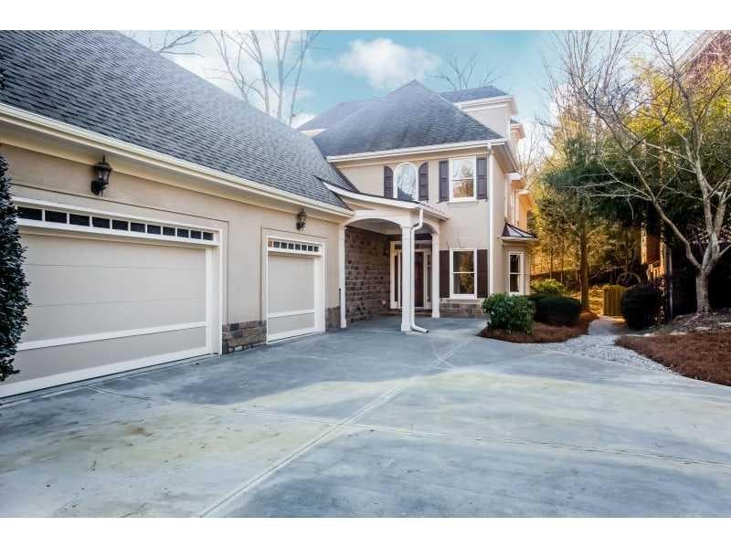 5 bedroom single family residence sold at 670 Forest Hills Drive, Atlanta, GA 30342