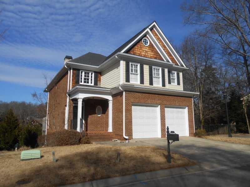 4 bedroom, 1,953 sq ft single family residence sold at 781 OAK SHIRE Court, Gainesville, GA 30501