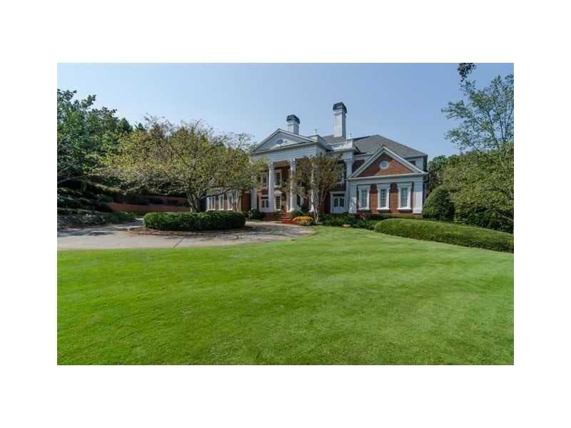 7 bedroom, 10,222 sq ft single family residence sold at 8925 Old Southwick Pass, Alpharetta, GA 30022
