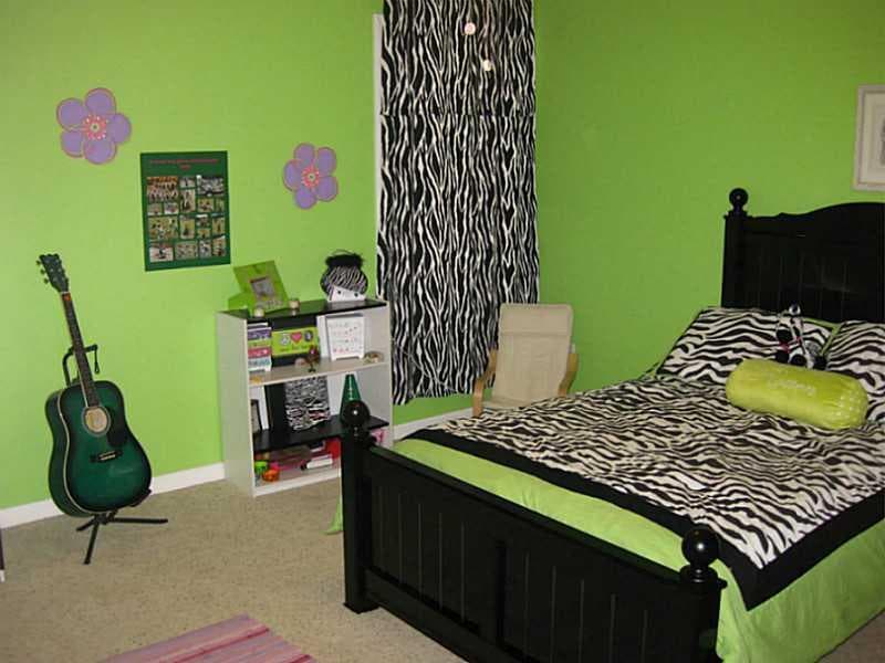 4124 Brentwood Drive, Buford, GA 30518 — most recent listing photo