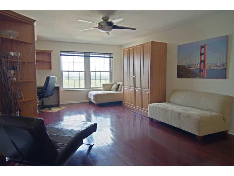 condominium sold at 199 14th Street 1612, Atlanta, GA 30309
