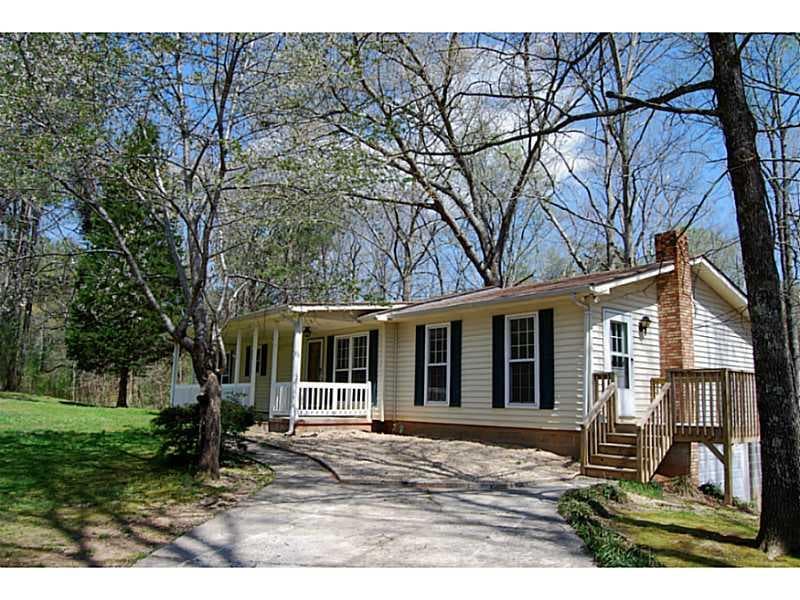 3 bedroom, 1,687 sq ft single family residence sold at 313 Pittman Lane, Canton, GA 30114