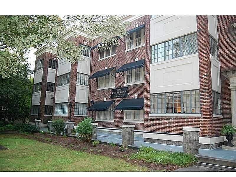 1 bedroom, 915 sq ft condominium sold at 1898 Wycliff Road 2, Atlanta, GA 30309