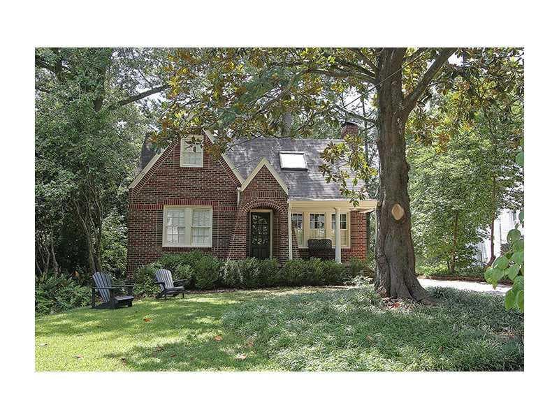 3 bedroom, 1,699 sq ft single family residence sold at 468 Emory Circle, Atlanta, GA 30307