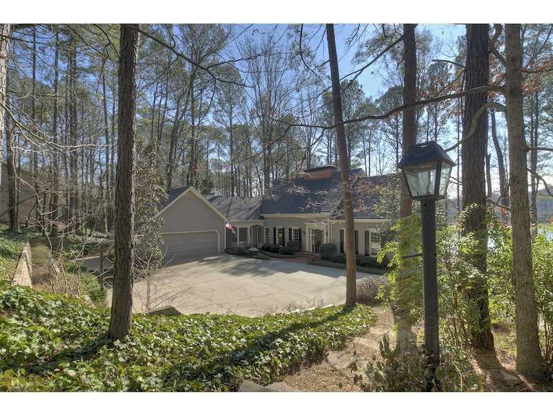 9339 Huntcliff Trace, Sandy Springs, GA 30350 — most recent listing photo