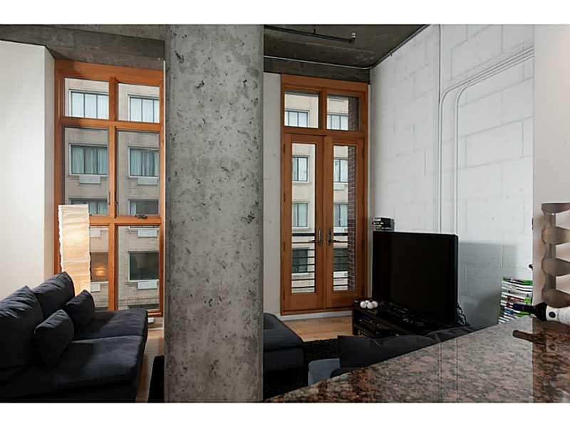 1 bedroom, 877 sq ft condominium sold at 123 Luckie Street 2412, Atlanta, GA 30303