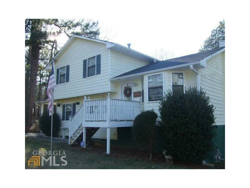 4 bedroom, 1,624 sq ft single family residence sold at 3569 Mansfield Lane, Snellville, GA 30039