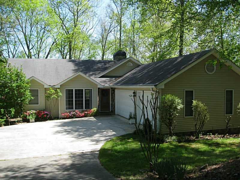 737 Lula Garrett Road, Dawsonville, GA 30534 — most recent listing photo