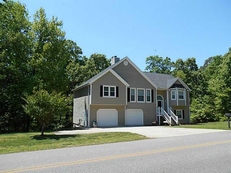 3 bedroom, 2,328 sq ft single family residence sold at 198 Hunters Ridge, Jasper, GA 30143
