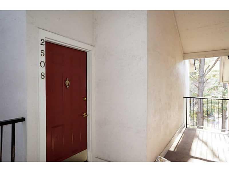 2508 Huntingdon Chase 2508, Sandy Springs, GA 30350 — most recent listing photo